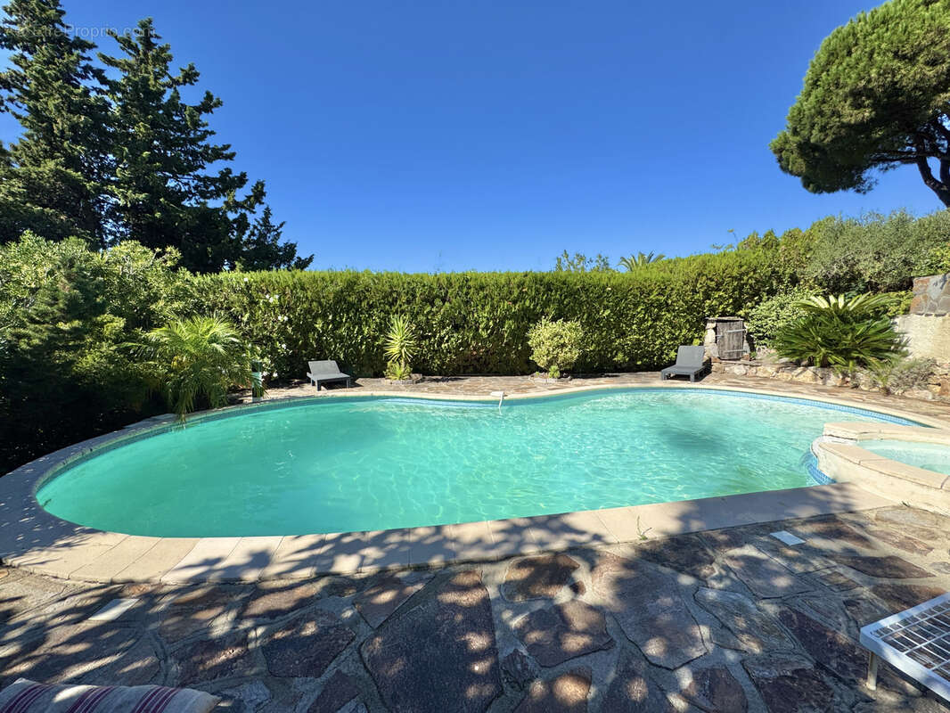 Maison à LA CROIX-VALMER