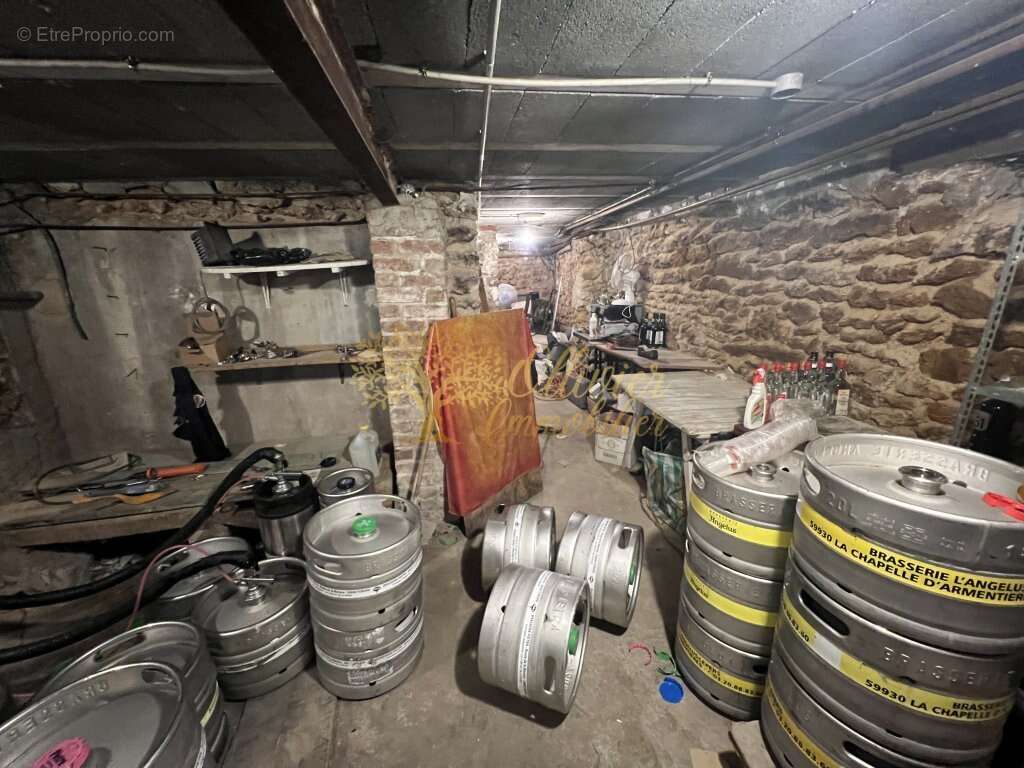 Commerce à SAINT-MAUR-DES-FOSSES