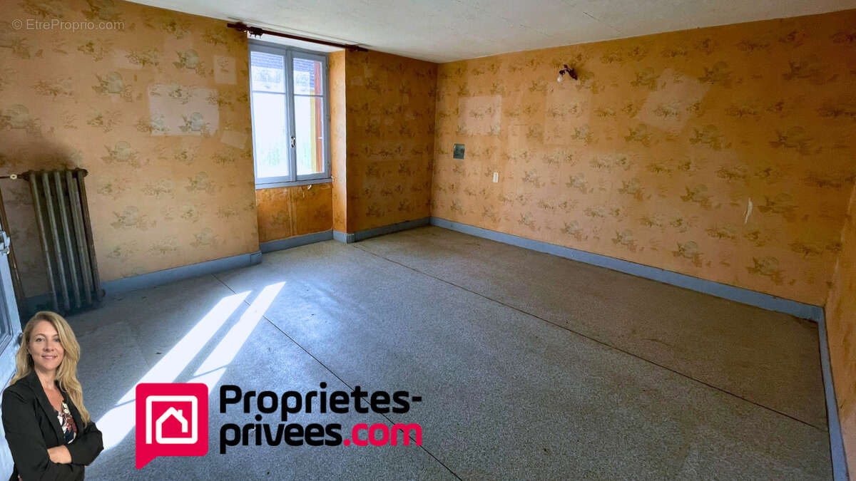 Maison à SAINT-VICTOR-SUR-RHINS