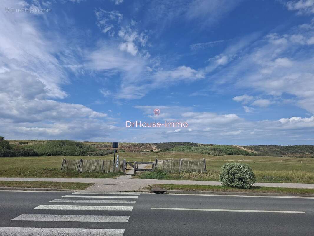 Appartement à COQUELLES