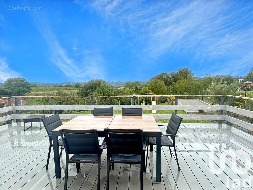 Photo 1 - Maison à BARBECHAT