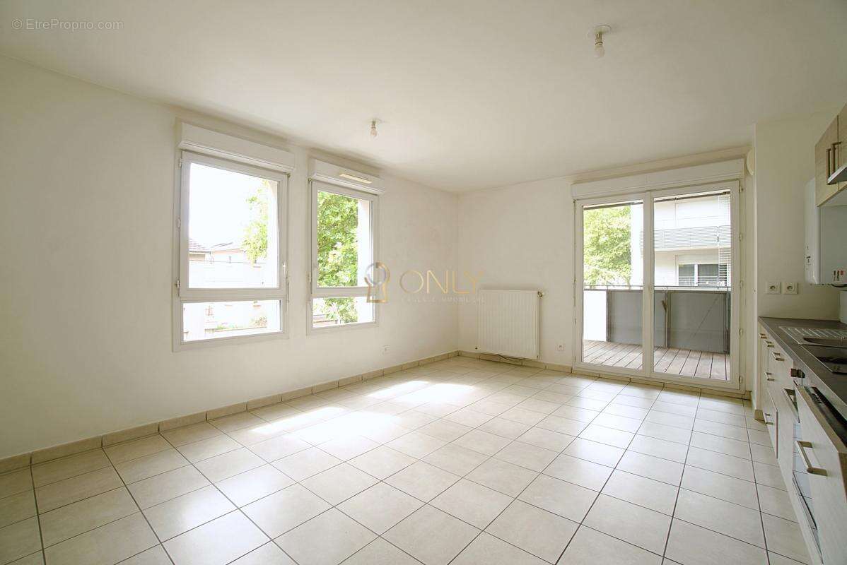 Appartement à VENISSIEUX