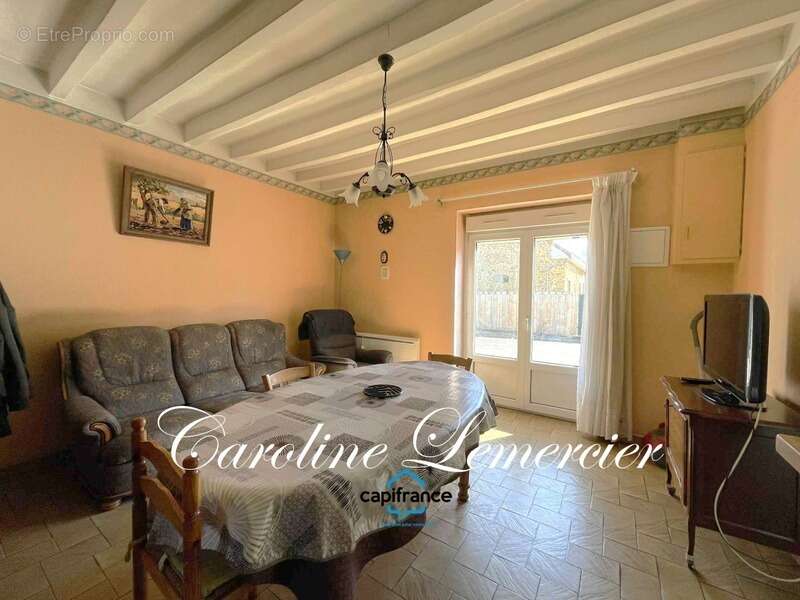 Maison à CONNERRE