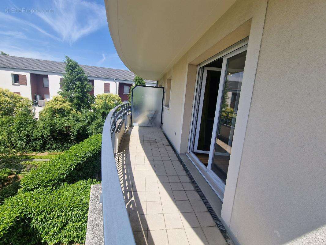 Appartement à VAIRES-SUR-MARNE