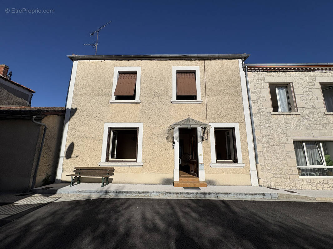 Maison à BOURLENS