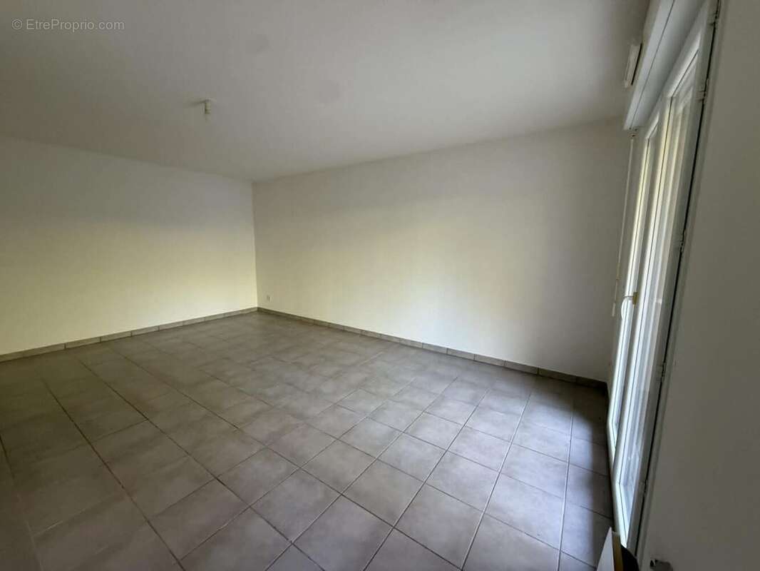 Appartement à NOUZONVILLE