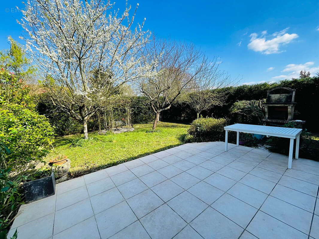 Maison à NANTEUIL-LES-MEAUX