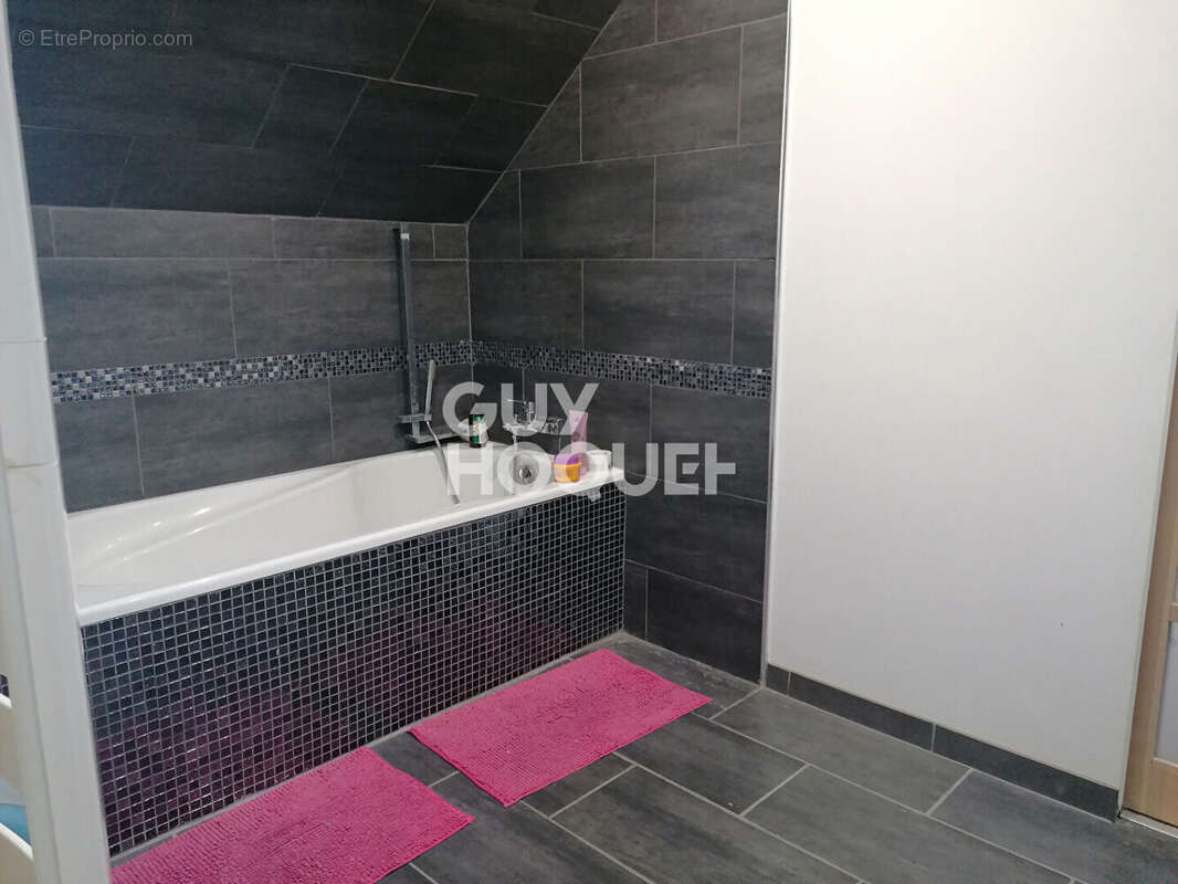 Maison à PLEUGUENEUC