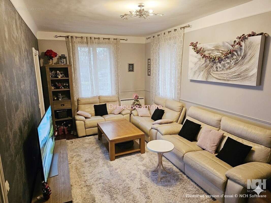 Maison 130 m² à Louvres  - photo 4