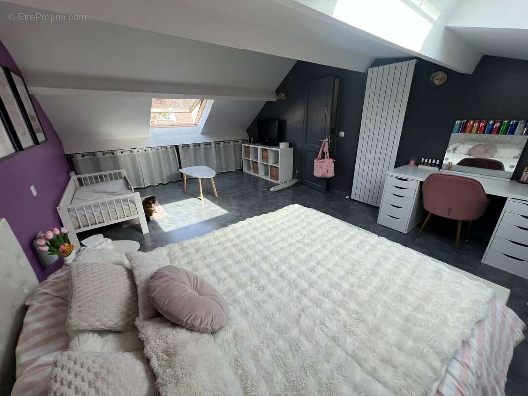 Maison à SAINT-CHERON