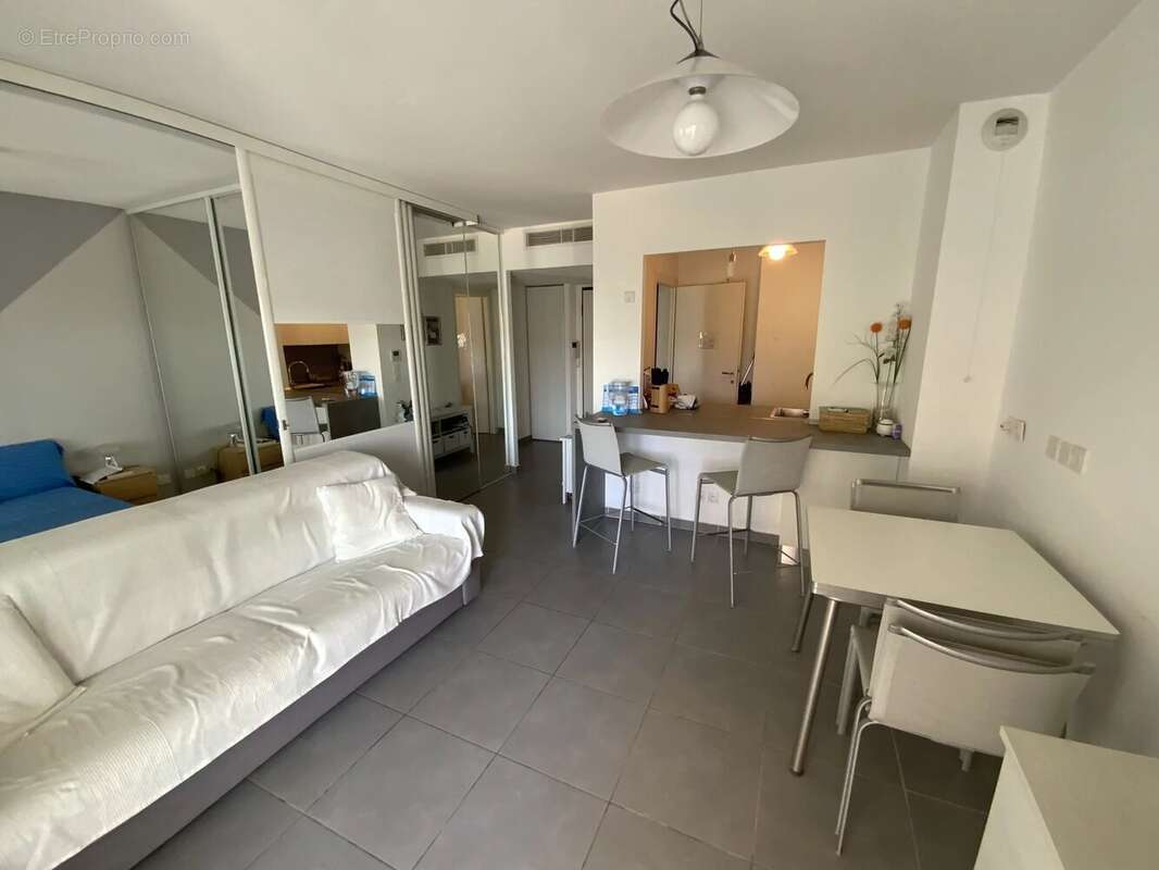 Exclusivite roquebrune cap martin quartier plage 2 pieces dernier etage avec garage fermé - photo 5