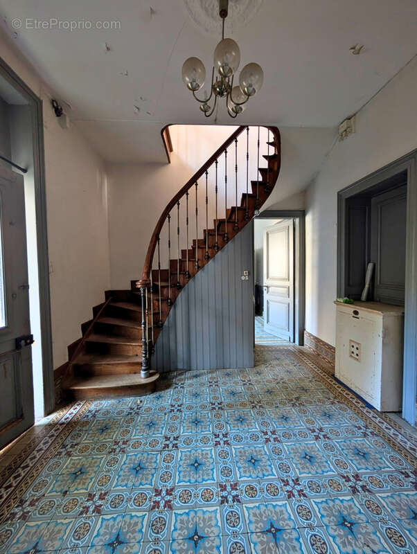 Maison à MONCHAUX-SUR-ECAILLON