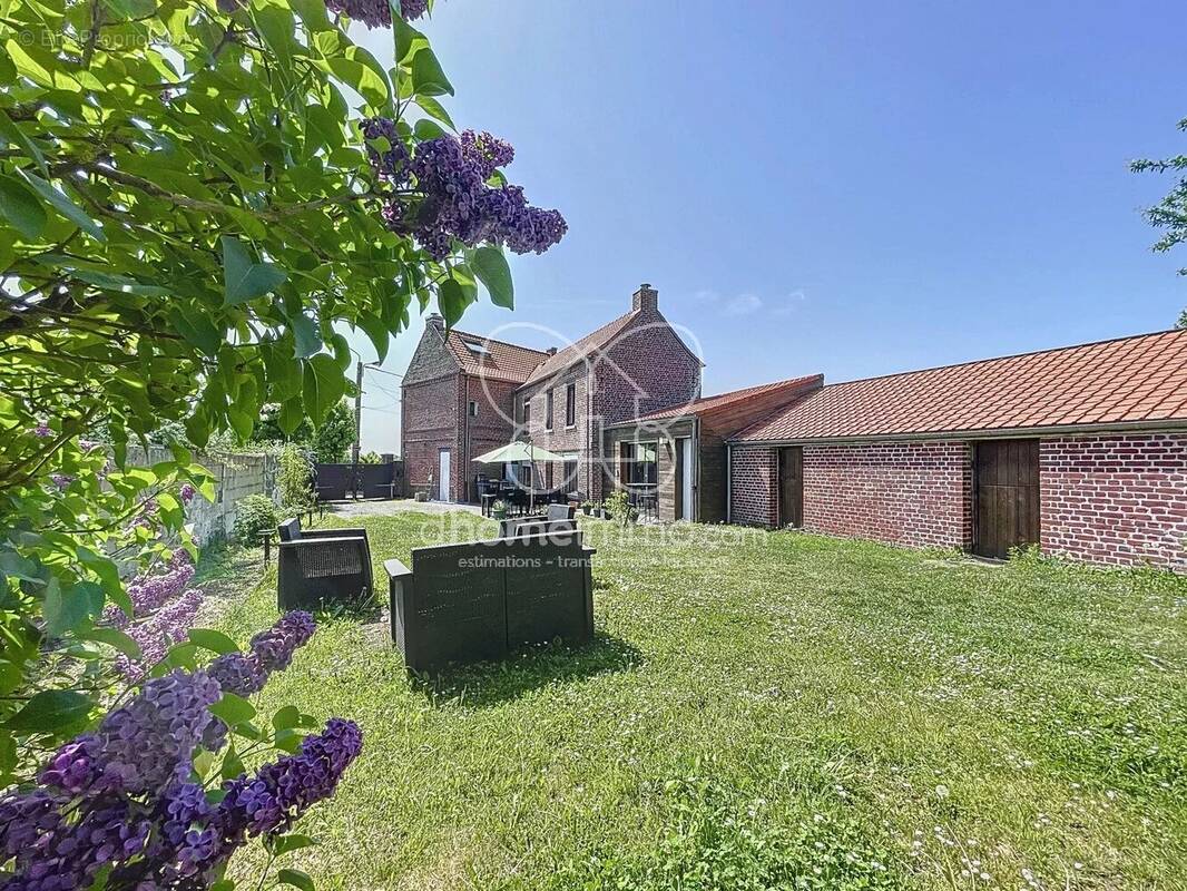 Maison à RAIMBEAUCOURT