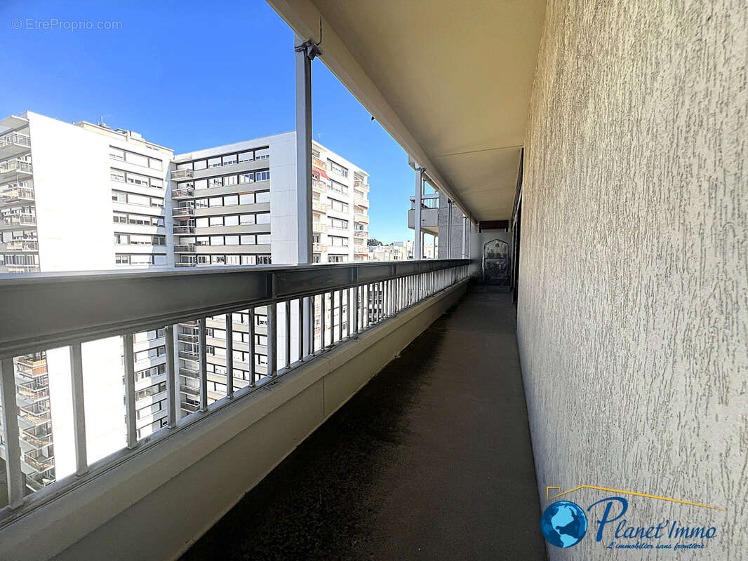 Appartement à SAINT-ETIENNE