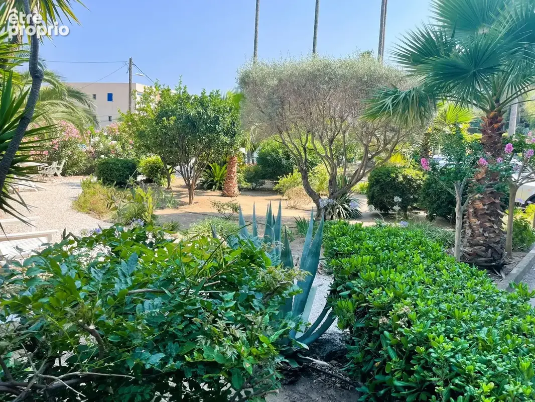 Appartement 2 pièces 27 m² à vendre à Cavalaire-Sur-Mer (83240) - photo 4