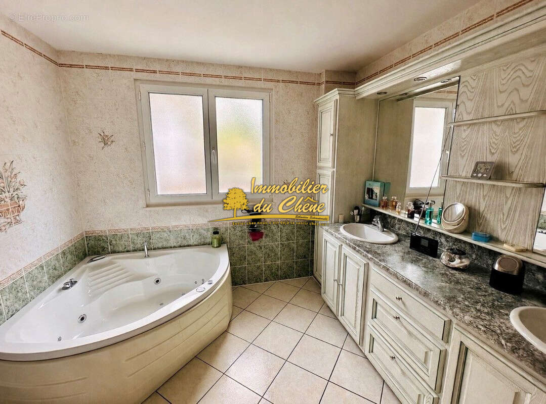 Maison 167 m² à Fougerolles  - photo 9