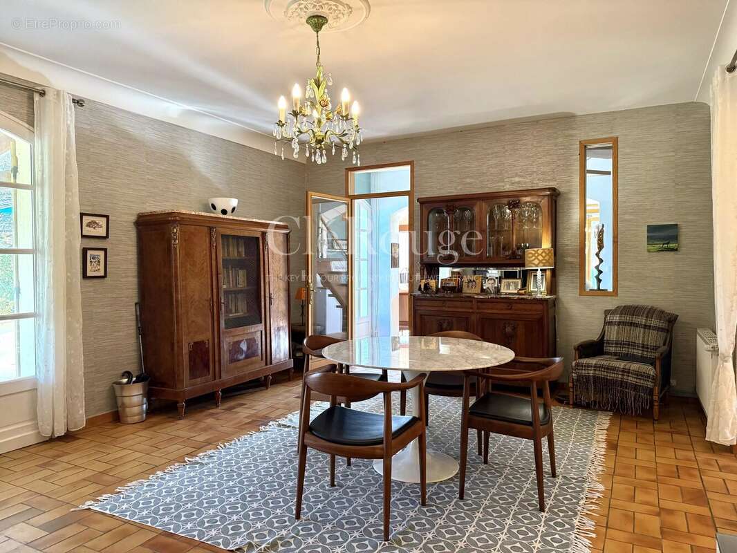 Maison à MONCLAR