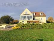 Maison à SAINT-BRIS-LE-VINEUX