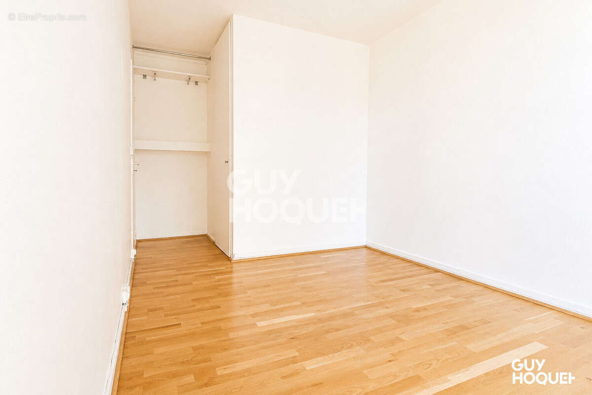 Appartement traversant de 85 m² + balcon - photo 12