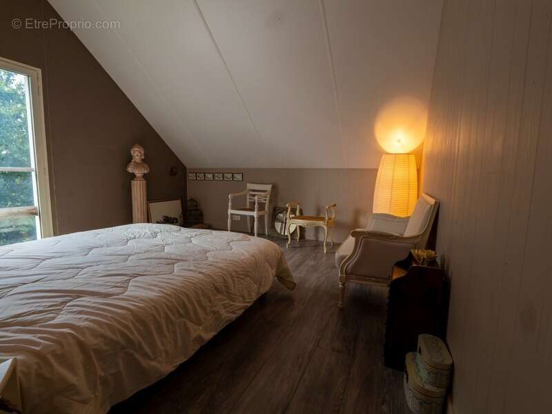 Maison 246 m² - piece de vie spacieuse 70m² - quatre suite parentales - photo 10