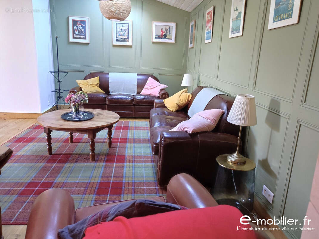 Salon ouvert - Maison à GROIX