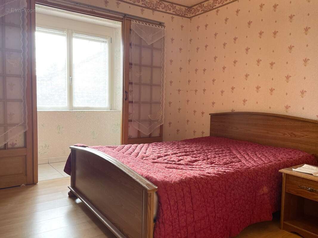 Chambre 1 RDC - Maison à BONNETABLE