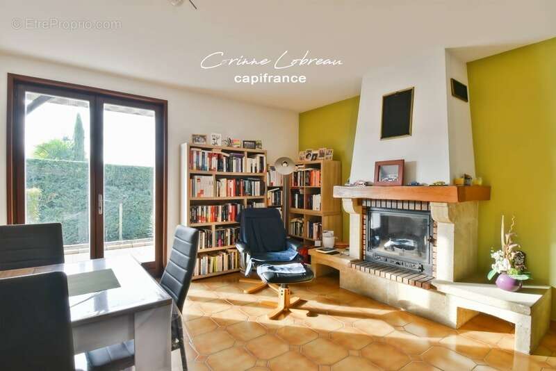 Maison à REPLONGES