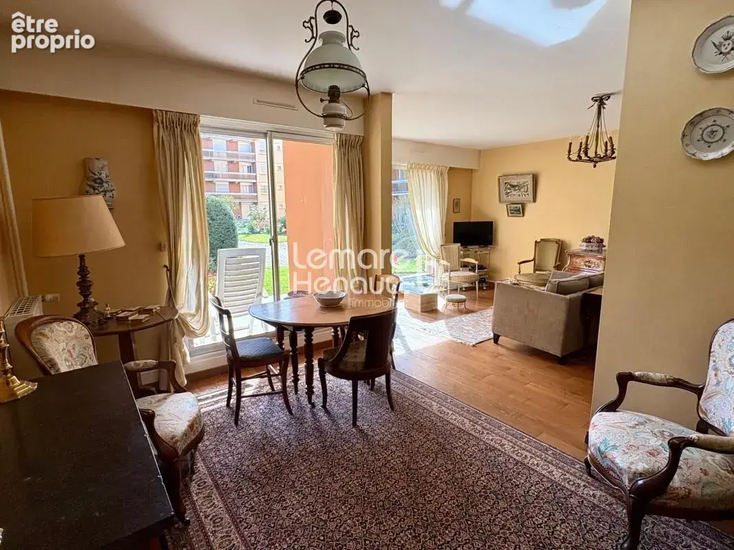 Dreux centre en résidence appartement F5 97m² – 2 parkings - photo 2
