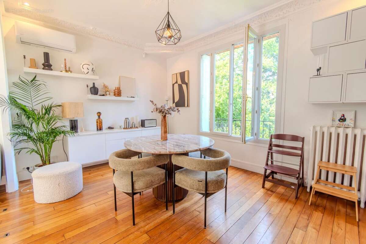 Maison à MONTMORENCY