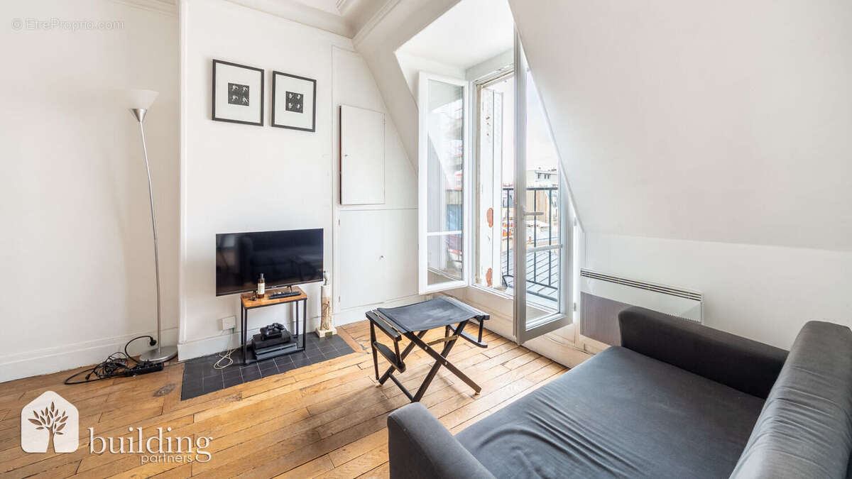 Appartement à PARIS-17E
