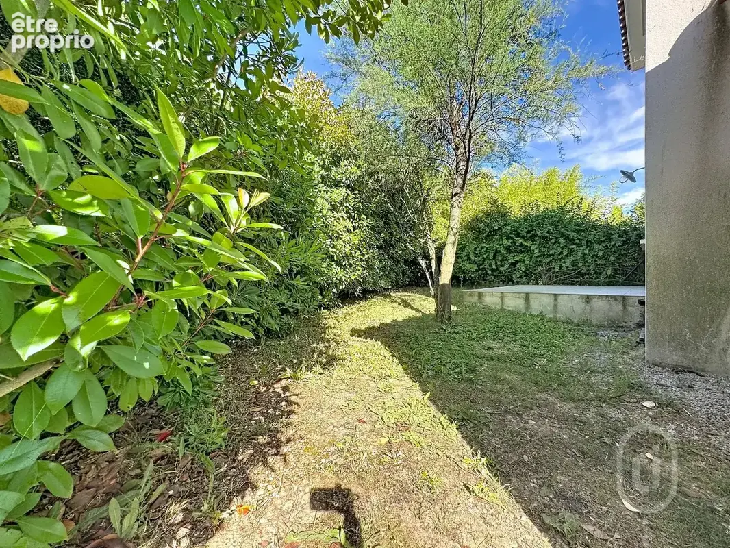 à 15 min de Montpellier, TEYRAN  Jolie Maison T4 de 120 m utiles (2017) avec garage & jardin au calme ! - photo 12