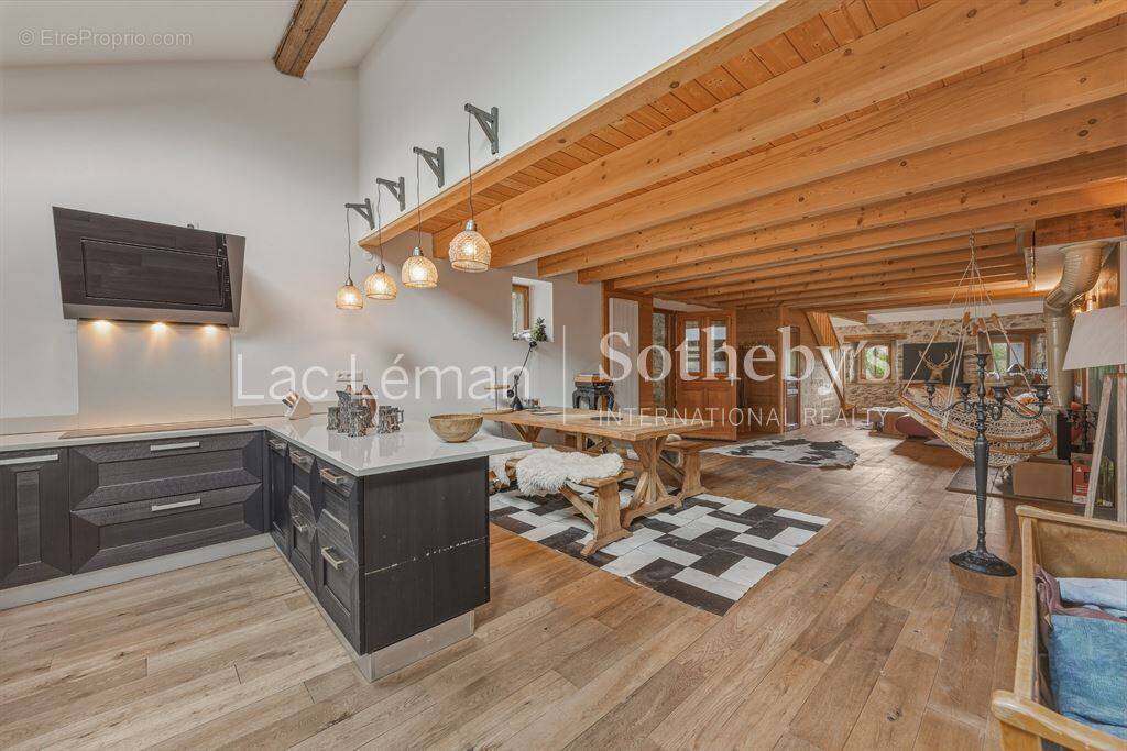 Appartement à HABERE-LULLIN