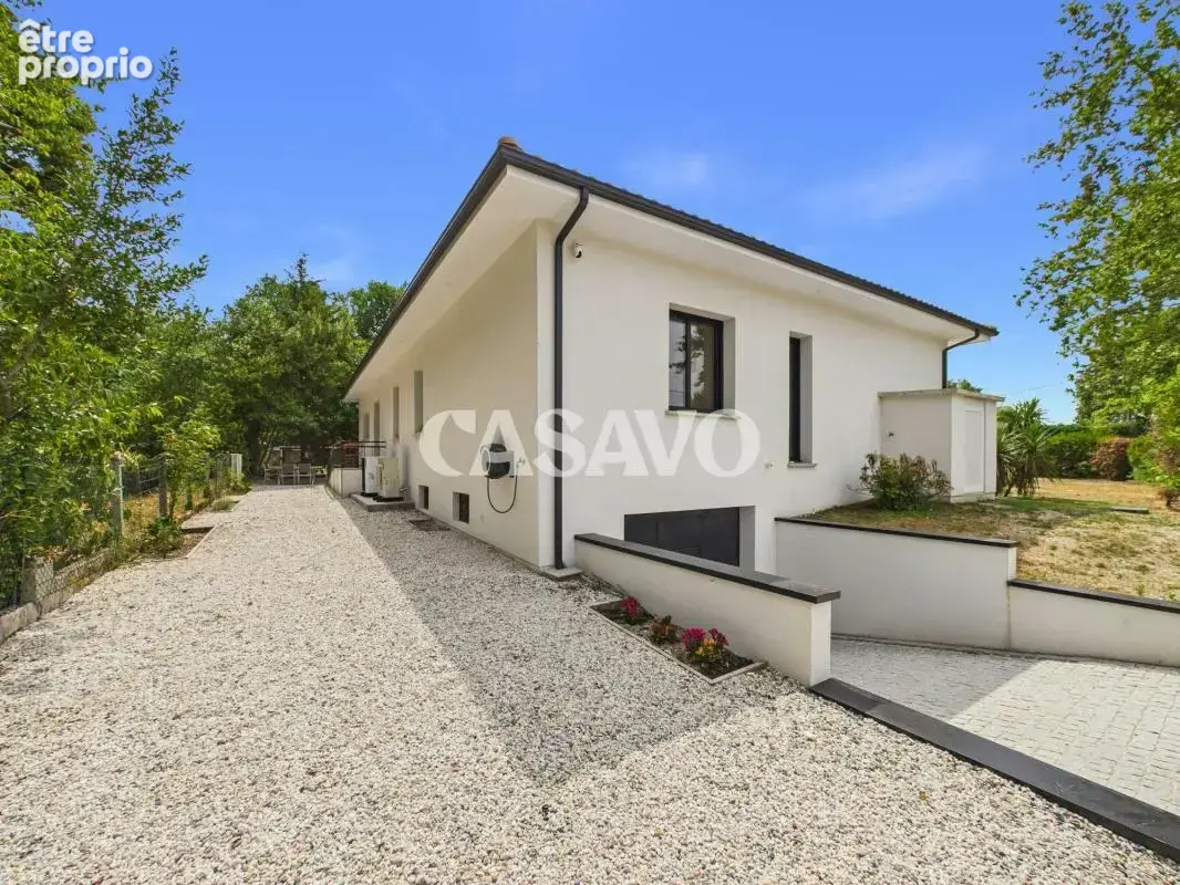 Vente Maison 5 pièces de 152m² - 33850 Léognan - photo 24