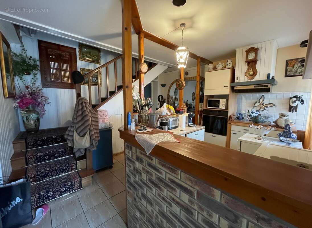 Maison à LANDIFAY-ET-BERTAIGNEMONT