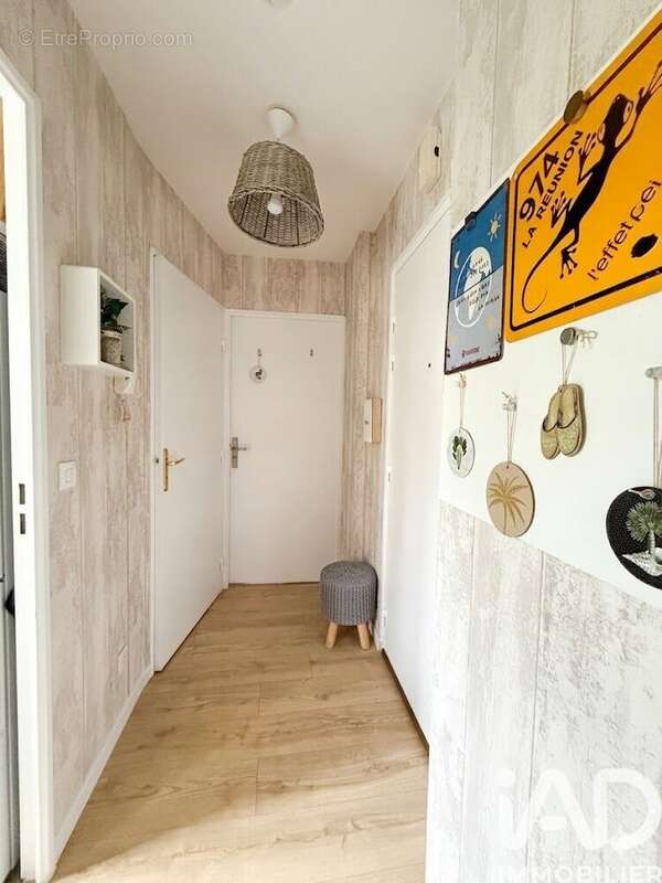 Photo 4 - Appartement à BUSSY-SAINT-GEORGES