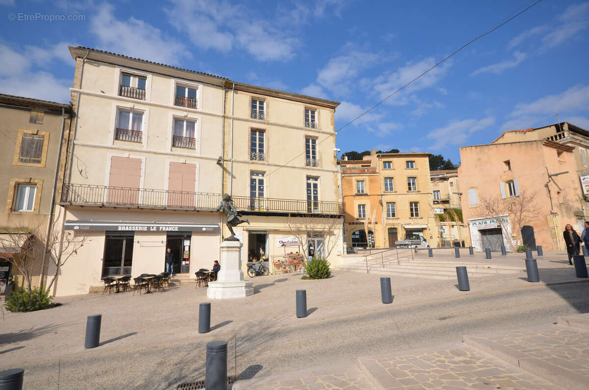 Appartement à CADENET