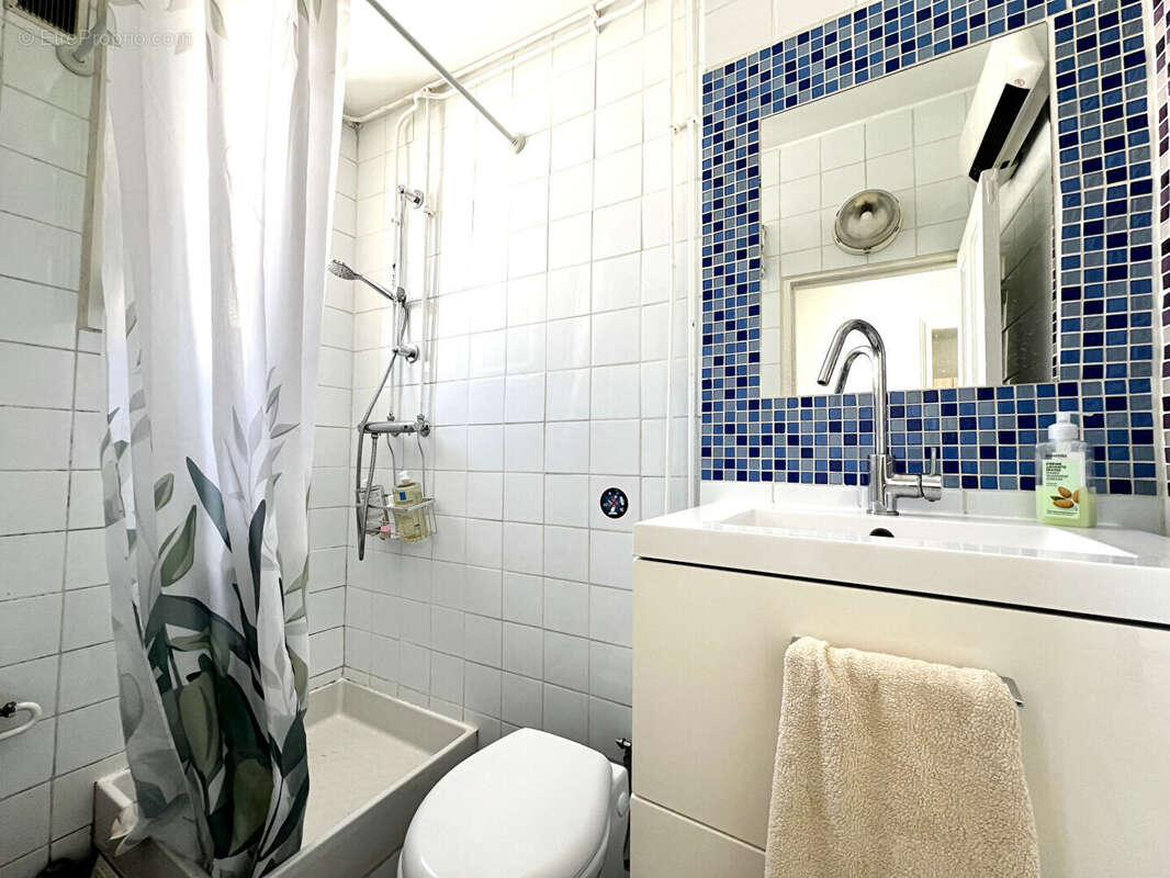 Appartement à PARIS-20E
