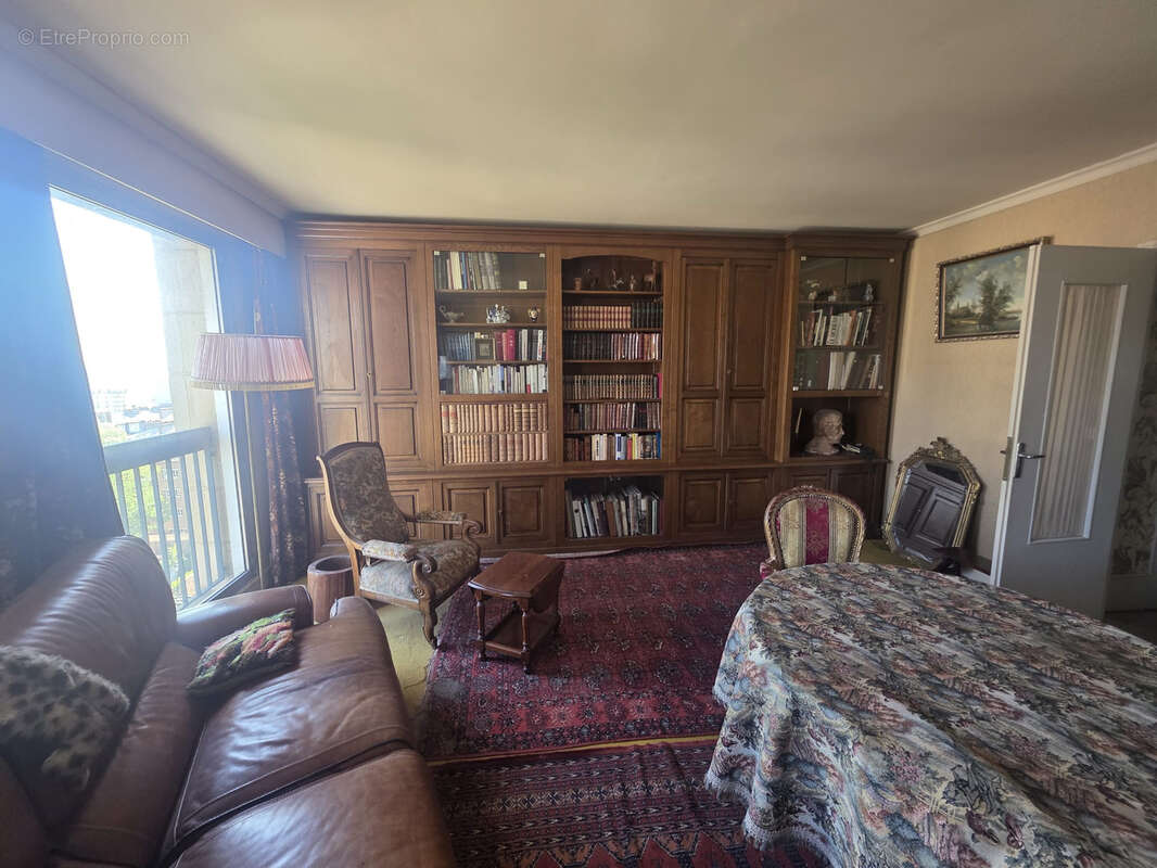 Appartement à PUTEAUX