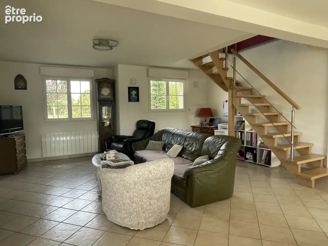 Maison 6 pièces 186 m² à vendre à Thiberville (27230) - photo 9