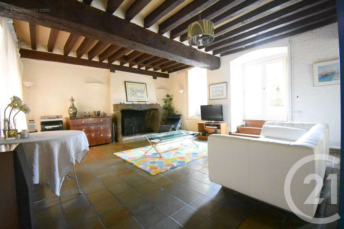Maison 147 m² à Cusset  - photo 2