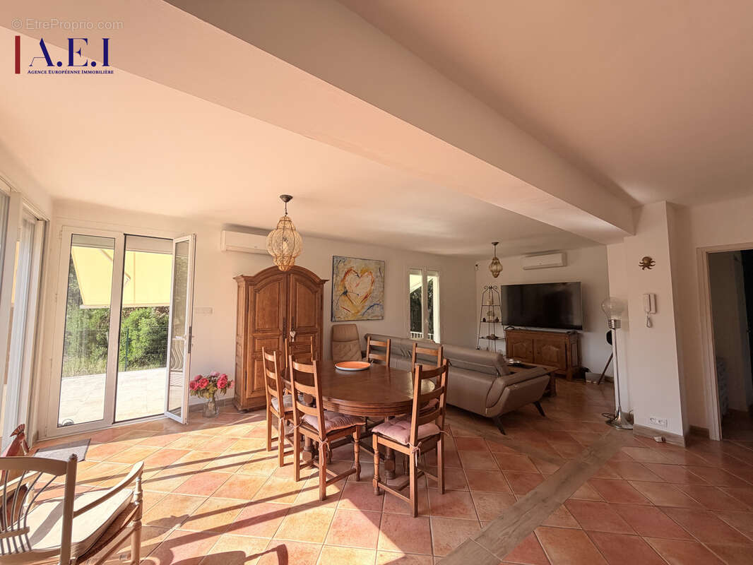 Maison individuelle avec piscine - photo 7