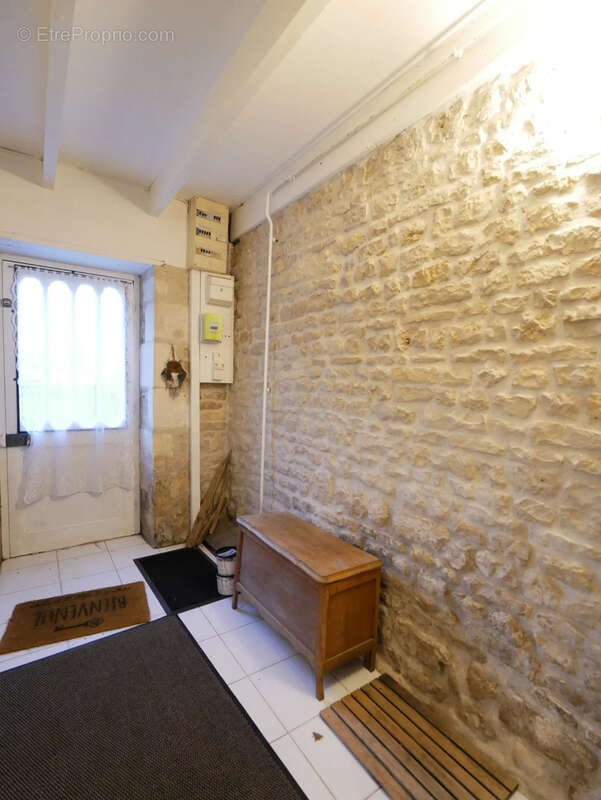 Maison à SAINT-MEDARD-D&#039;AUNIS