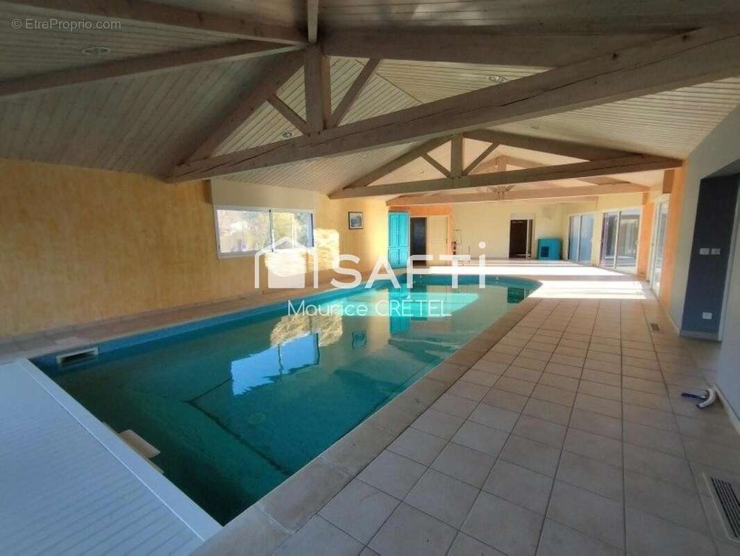 Photo 8 - Maison à SAINT-MARTIN-DES-NOYERS