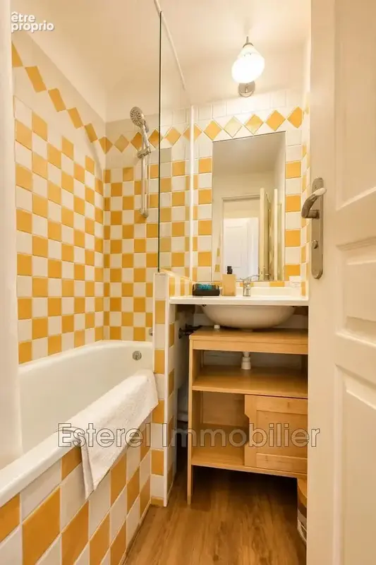 Appartement 2 pièces 27 m² à vendre à Cannes (06400) - photo 5