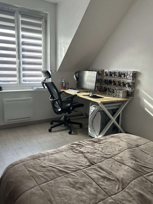 Maison à FAMPOUX