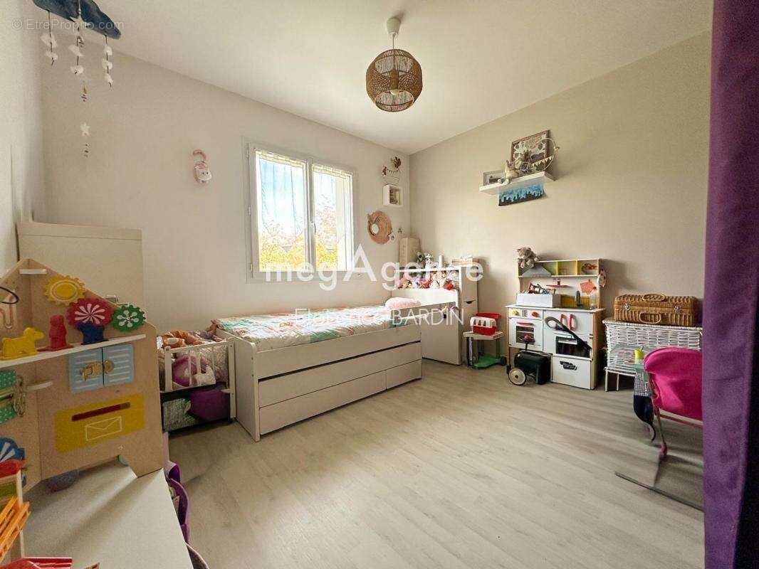 Maison à SAINT-LEGER-SOUS-CHOLET