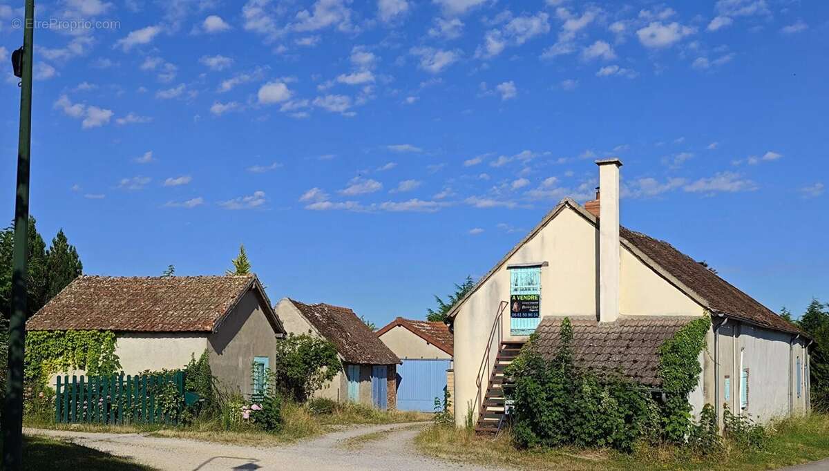 Maison à rénover à 13 min de St-Pourçain-sur-Sioule - photo 18