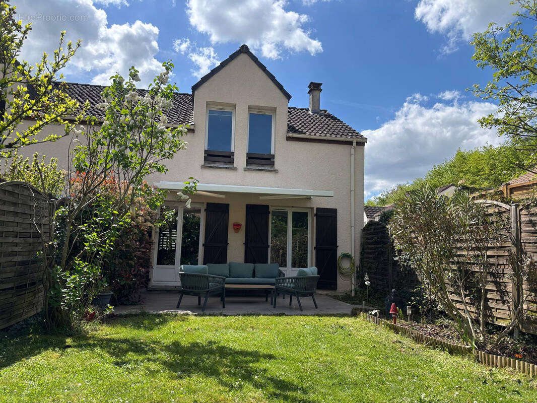 Maison à LIEUSAINT