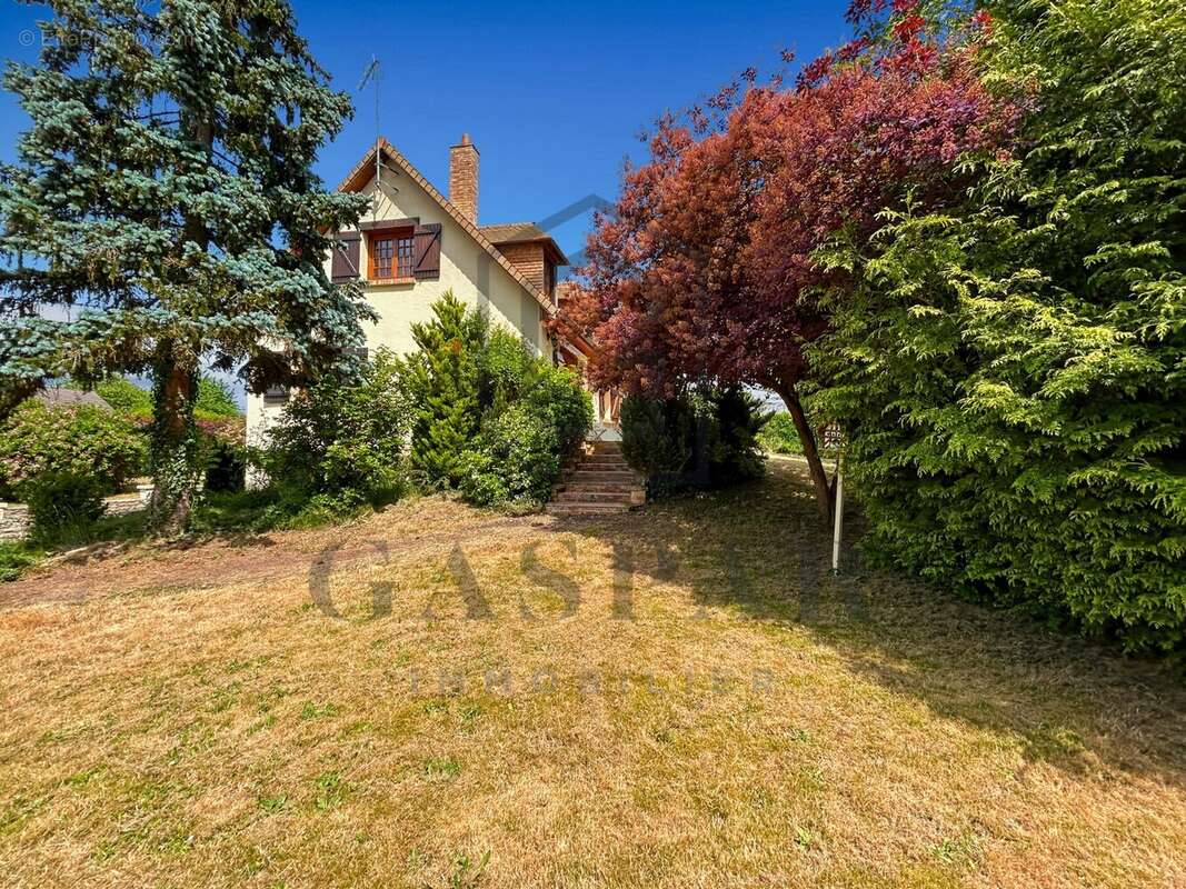 Maison à LA NEUVE-LYRE