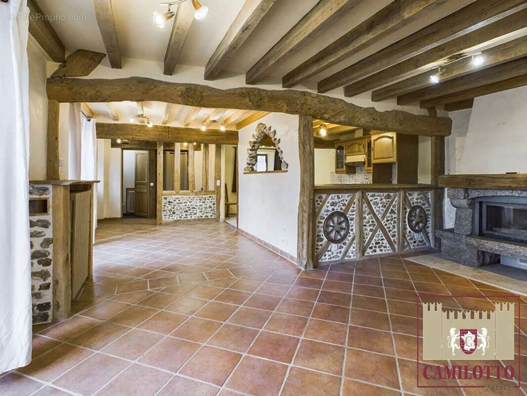 Maison à NOGENT-LE-ROI